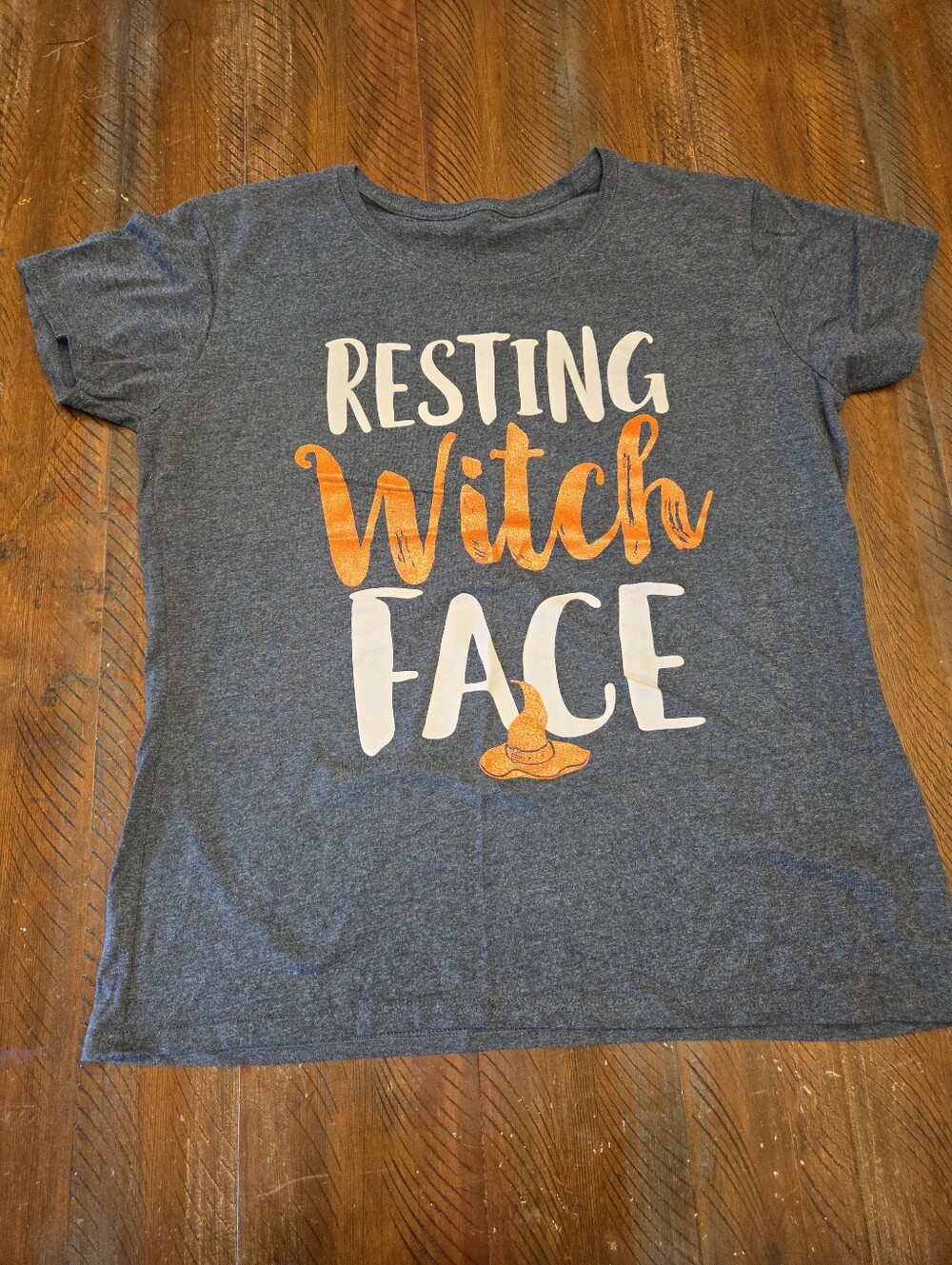 🎈2/$15 Gray 'Resting Witch Face' Graphic Tee XL